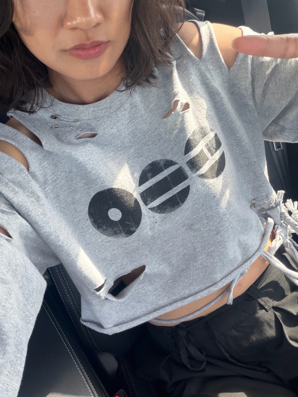 Women's Gray Distressed Cold-Shoulder Crop Sweatshirt